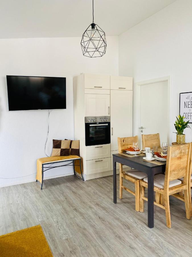 Aurum Apartment Kirchheim am Neckar ภายนอก รูปภาพ